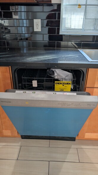 Building Photo - 20746 Elaine Ave