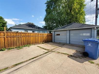 Building Photo - 5608 Garfield Ave