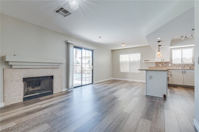 Building Photo - 2232 Chapman Hill Dr