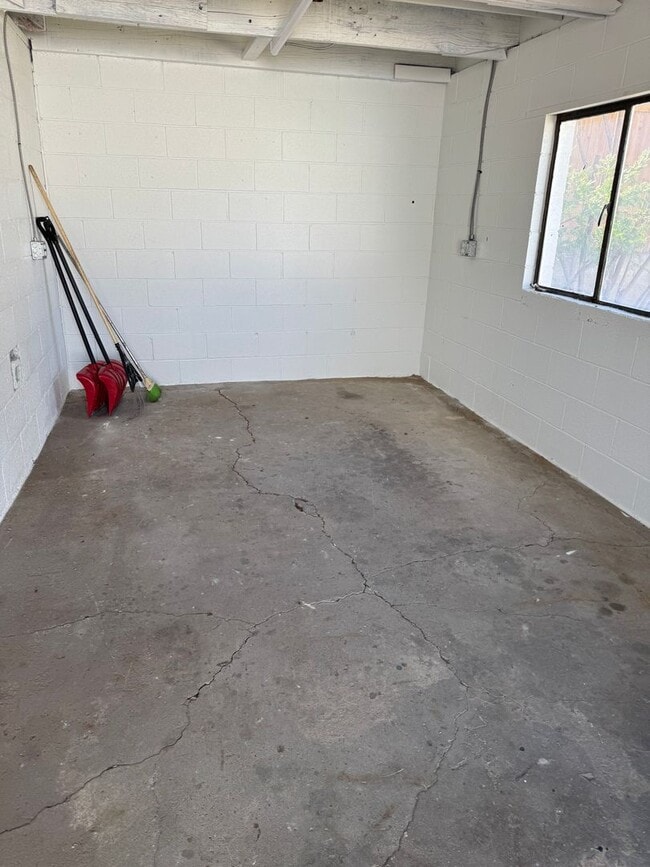 Building Photo - Beautiful home for rent in Salt Lake City!