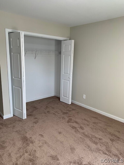 Building Photo - 4036 Birdbrook Dr