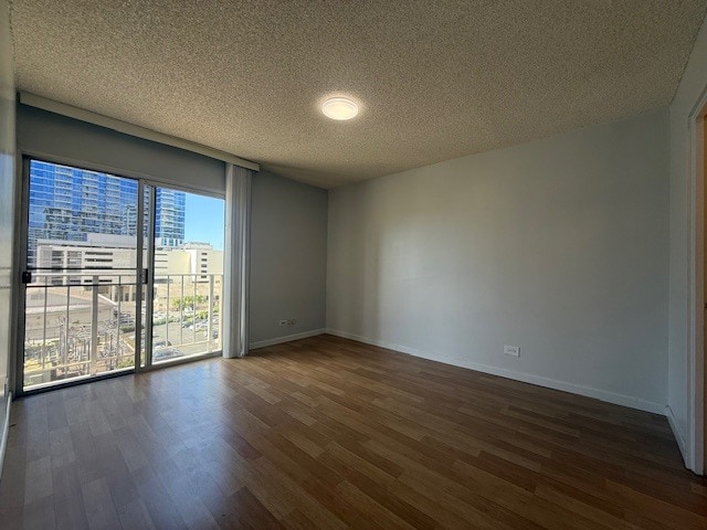 Building Photo - 731 Amana St