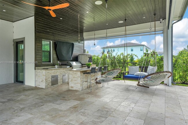 Building Photo - 17130 Magnolia Estates Dr