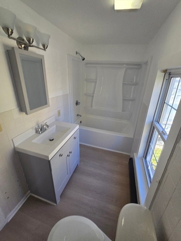 Building Photo - 176 Green St