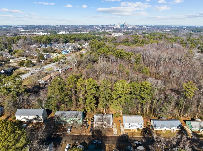 Building Photo - Hilltop Townes