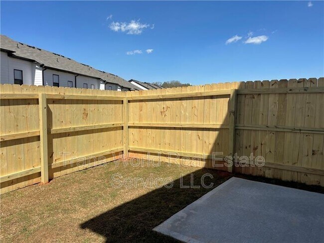Building Photo - 159 Auburn Run Ln
