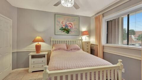 Building Photo - 402 Sea Oats Dr