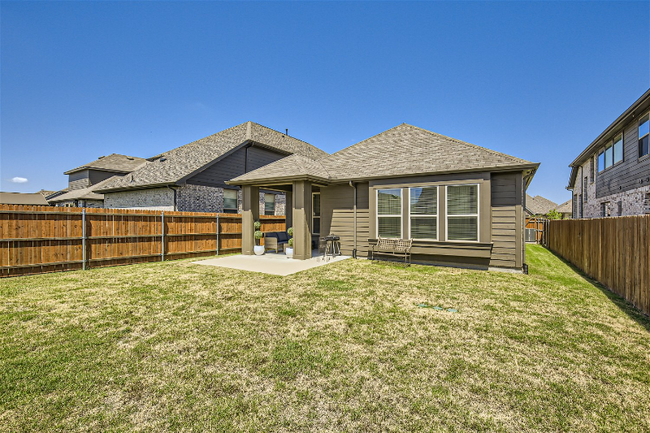 Building Photo - 3906 Chesapeake Ln