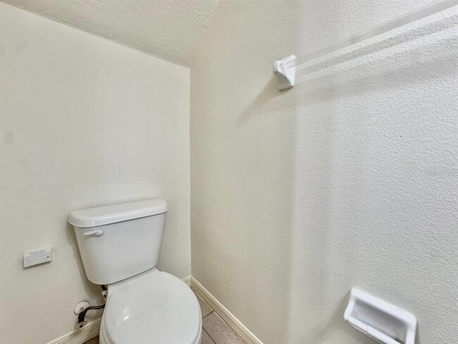 Building Photo - 10130 Tranquility Way