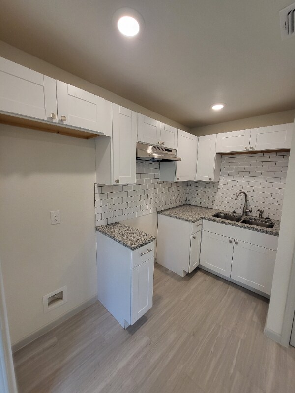 Building Photo - 2417 Castroville Rd