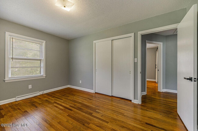Building Photo - 507 Wilder Ave