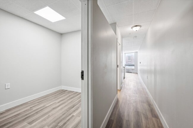 Building Photo - Franklin Park Apartments