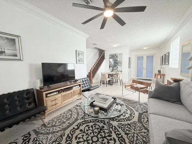 Building Photo - 5935 Asturian Trl