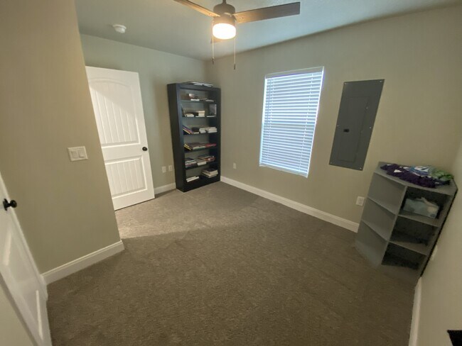 Building Photo - 237 Martin Ave