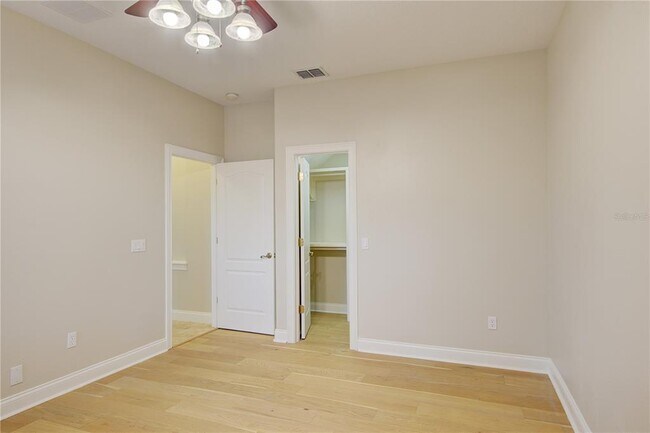 Building Photo - 916 Mills Estate Pl