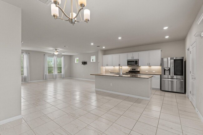 Building Photo - 8809A Whitter Dr