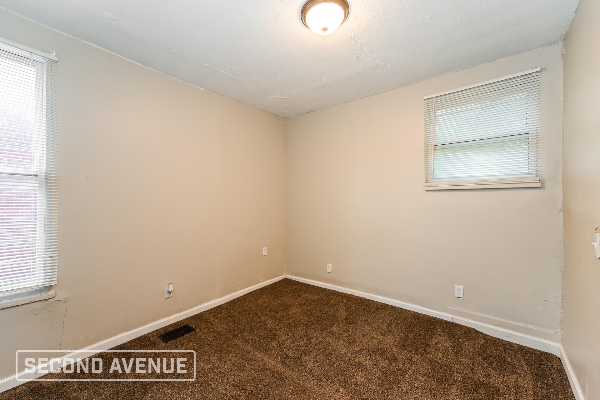 Building Photo - 3859 Vine St