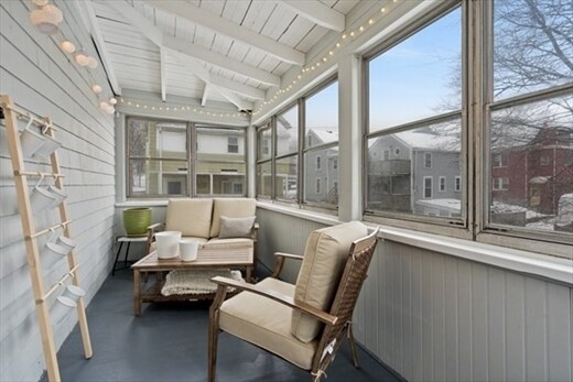 Building Photo - 8 Clark St