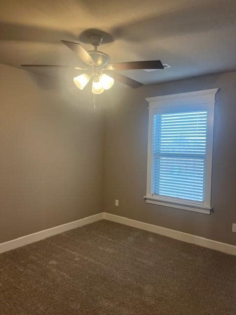 Building Photo - 2000 Dobbs St