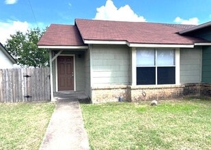 Building Photo - 16037 Fitchburg Cir