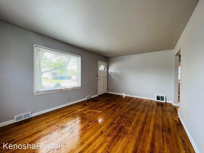 Building Photo - 3 br, 2 bath House - 5015 29th Avenue