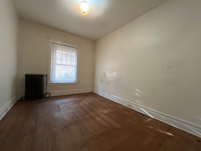 Building Photo - 2110 Walnut St