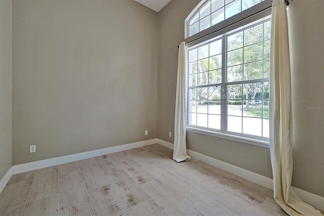 Building Photo - 231 Lakay Pl