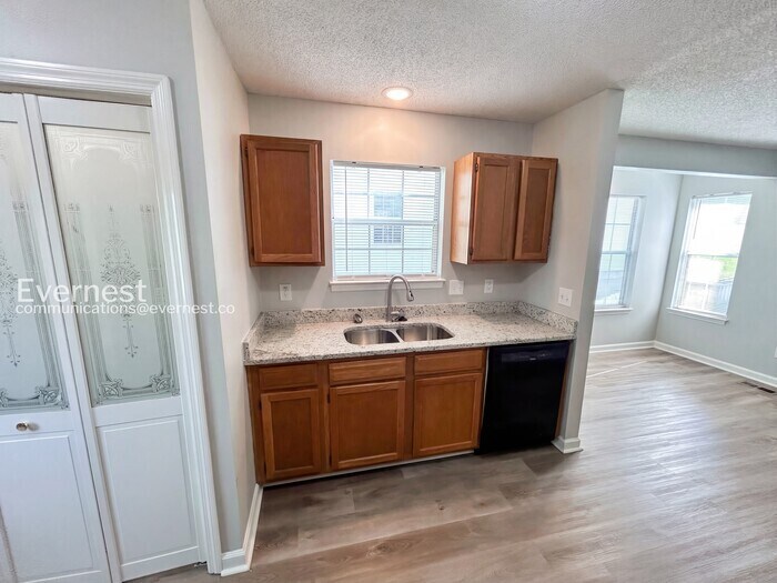 Building Photo - 1529 Ocoee Trail