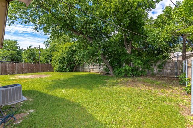Building Photo - 6409 Plainview Dr