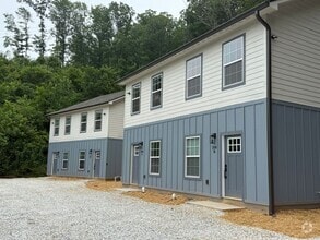 Building Photo - Newly Built 2 Bedroom 2.5 Bath