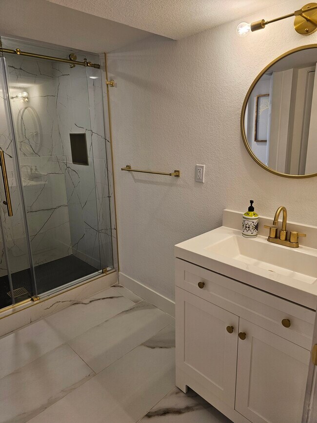 Building Photo - 4153 W Eldorado Pl