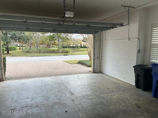 Building Photo - 112 Laterra Links Cir