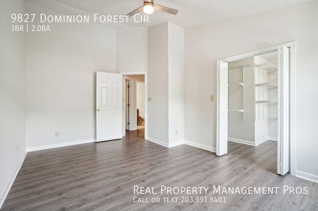 Building Photo - 9827 Dominion Forest Cir