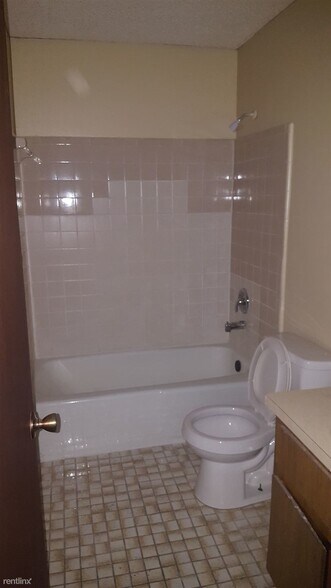 Building Photo - 7516 Necia Dr S