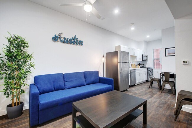 Building Photo - West Campus 1x1 @ Avia Apartments