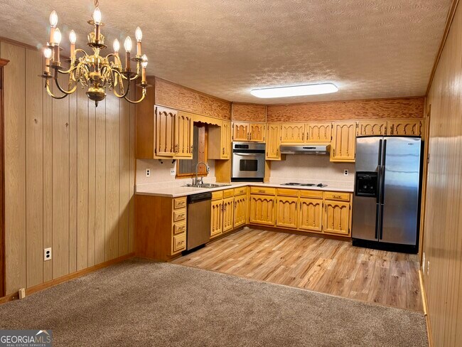 Building Photo - 3710 Creekview Cir