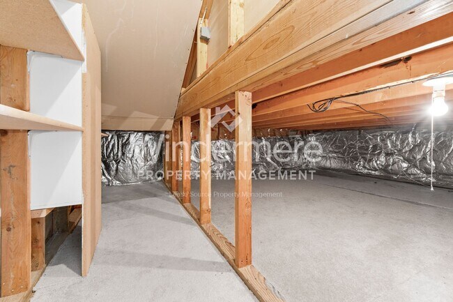 Building Photo - 4128 E 34th Ave
