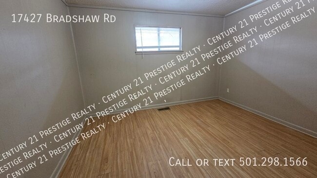 Building Photo - 17427 Bradshaw Rd