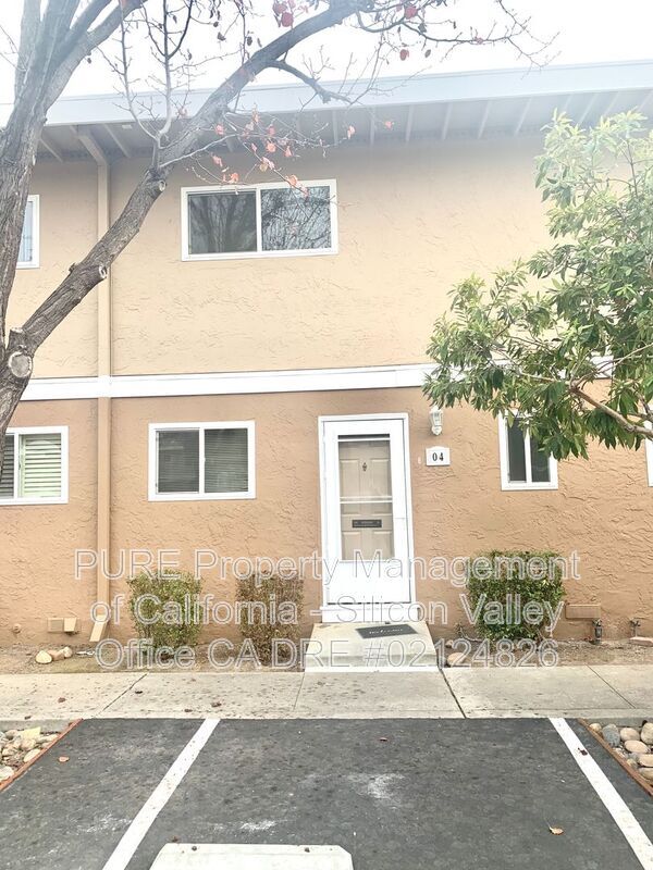 Building Photo - 831 Pomeroy Ave