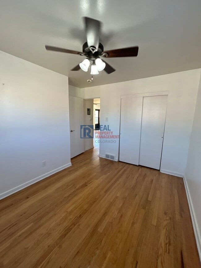 Building Photo - 1343 S Grant St