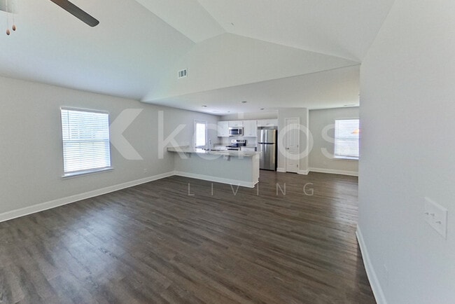 Building Photo - 112 Mountain Holly Rd.