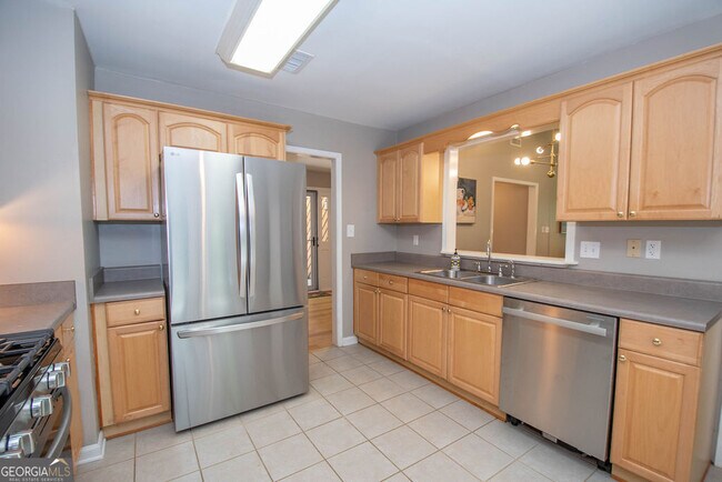 Building Photo - 103 Burnham Rise