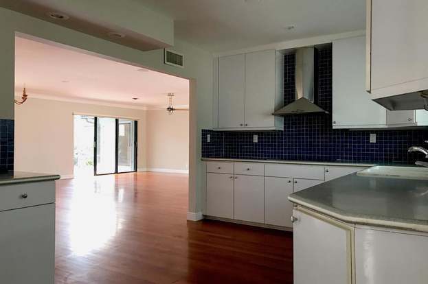 Building Photo - 2700 Spanish River Rd