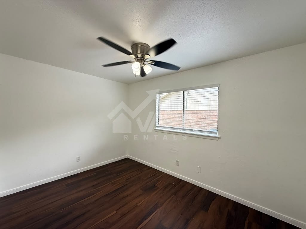 Building Photo - 14419 Briarlake St