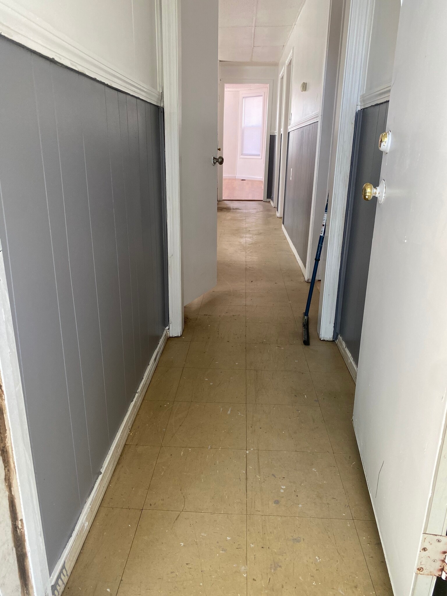 Hallway - 8 E Kendall St