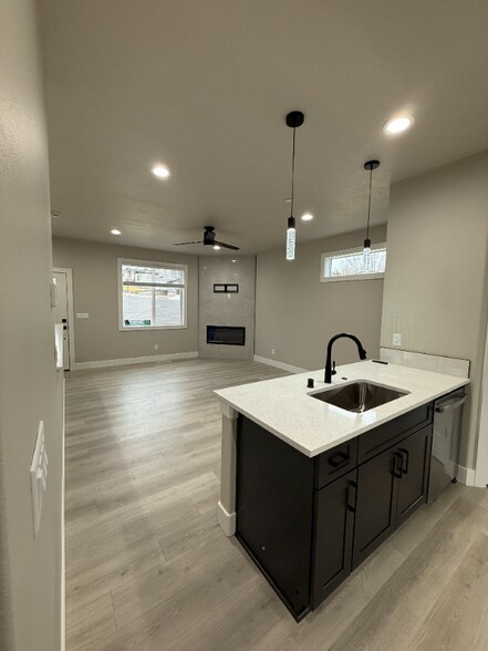 Building Photo - 791 Rio Vis Lp