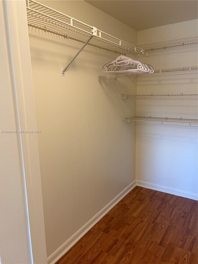 Building Photo - 1881 Middle River Dr