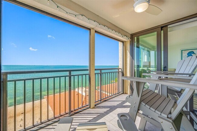 Building Photo - 6372 Palma Del Mar Blvd S