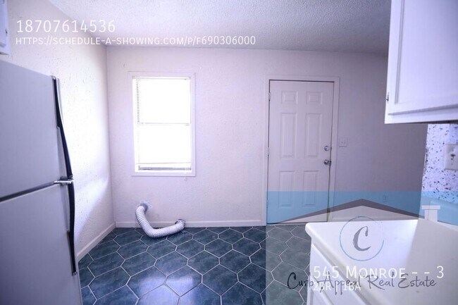 Building Photo - 545 Monroe Ave