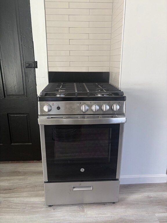 Building Photo - 34 Walnut St